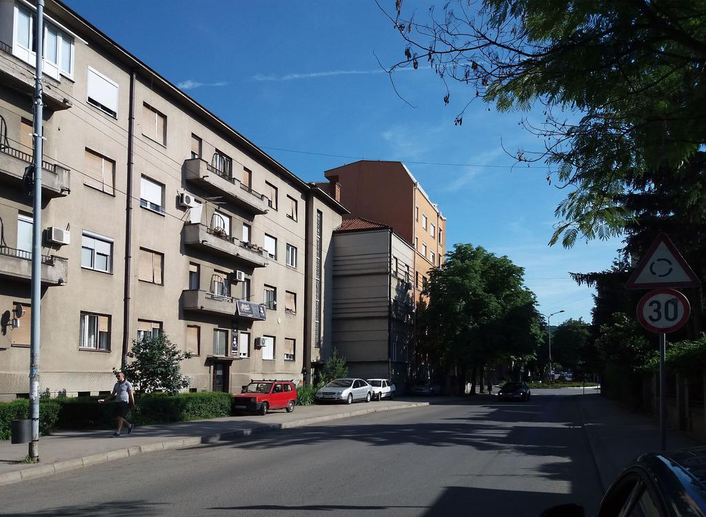 Apartment Millas Ni 외부 사진